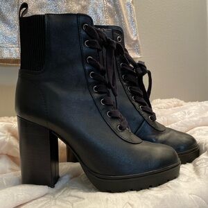 Steve Madden “Latch” boots size 8.5 new without tags